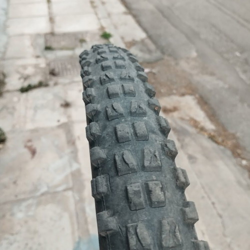 Maxxis Minion DHF tire used, downhill-enduro