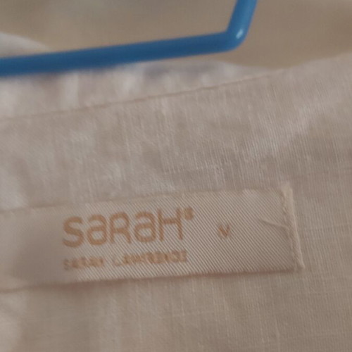 Sarah women's shirt medium, like new, white beige