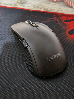 Gaming mouse Trust GXT 923 Ybar Wireless RGB LED σαν καινούργιο με mousepad Bloody