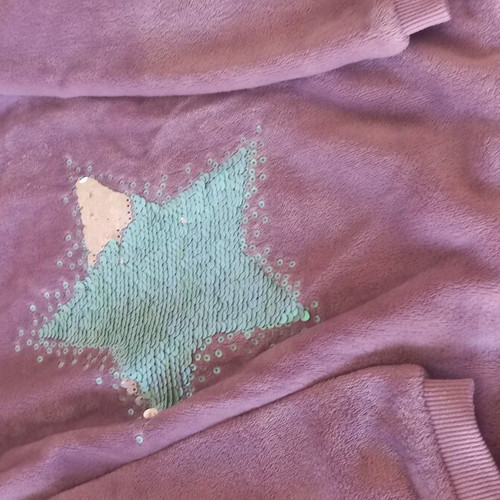 H&M fleece sweatshirts pack of 3 for ages 4-6 like new