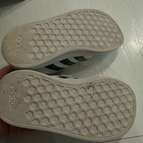 Adidas Grand Court kids sneakers No 25 like new, white