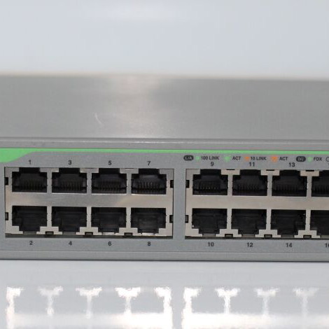 Allied Telesis AT-FS724L switch restored, 24 Ethernet ports