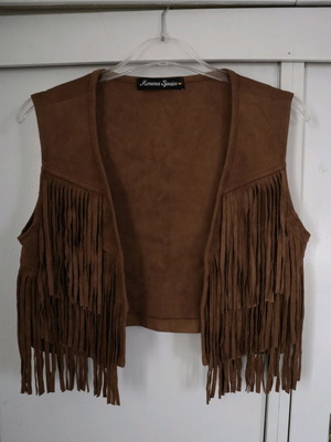 Cowgirl vest with fringes like new, brown, size M