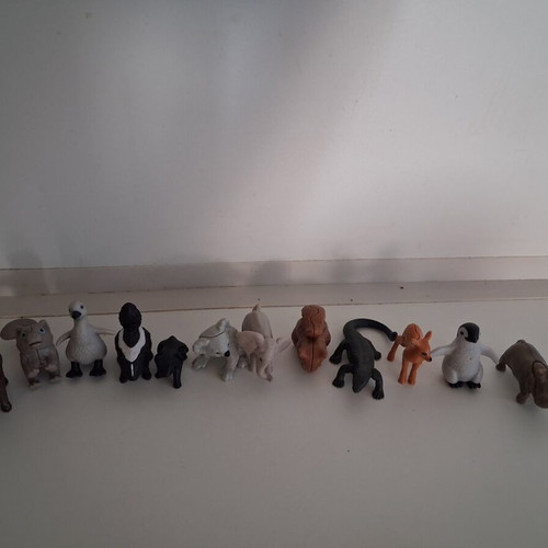 Kinder animal figures like new without capsules and leaflets