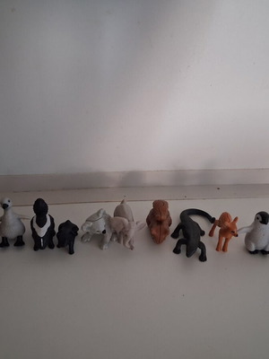 Kinder animal figures like new without capsules and leaflets