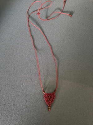 Macrame necklace used, pink