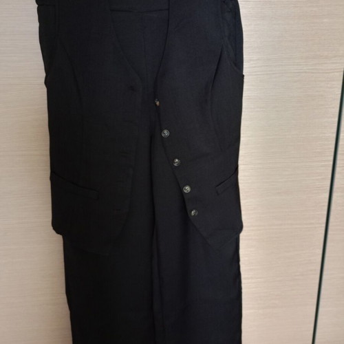 Women's set new, black, size small with wide fit