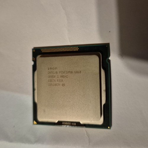 Intel Pentium G860 Processor 3.00GHz like new, Socket LGA 1155