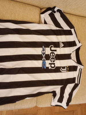 Authentic Juventus jersey XL like new