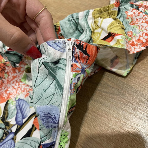 Zara colourful top size medium like new