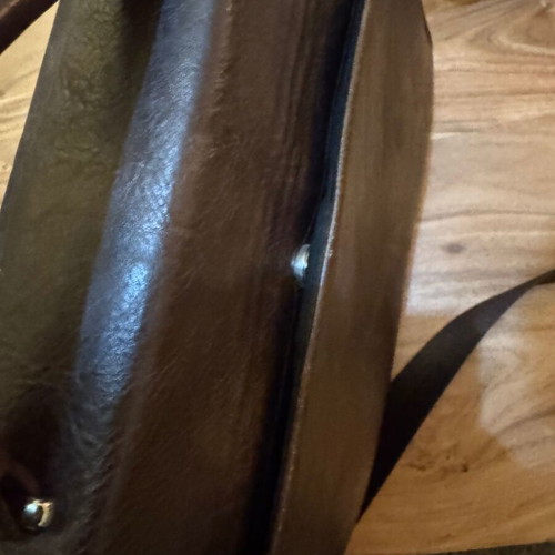 Brown shoulder bag used with multiple pockets