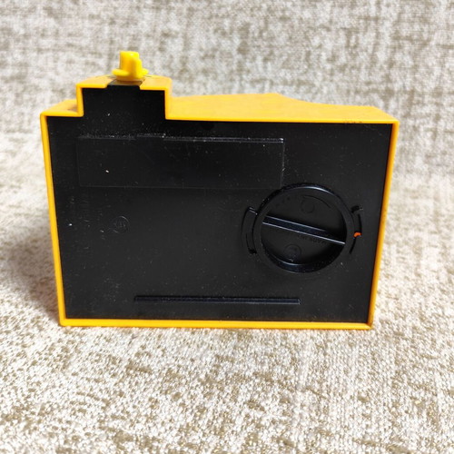 Cheese Saving Bank wind-up new vintage plastic coin bank with box