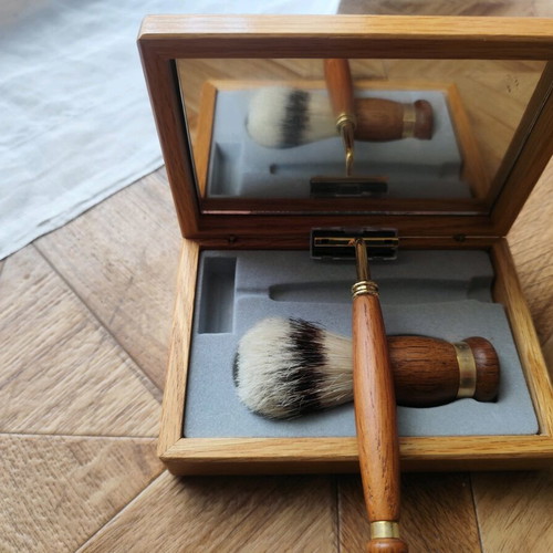 Shaving set new