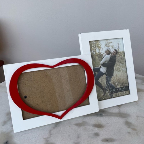 Double photo frame with heart like new, ideal for couples