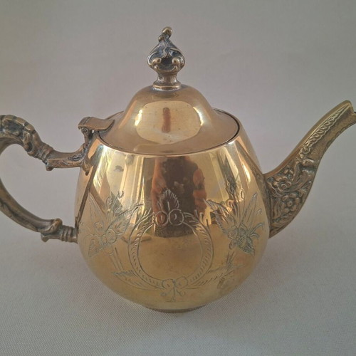 Vintage silver-plated teapot with lid