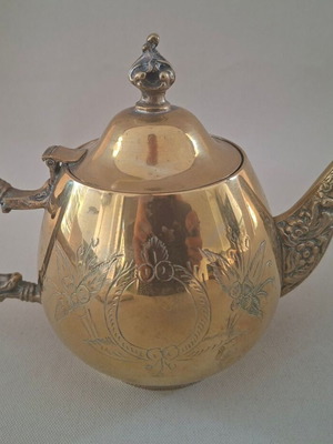 Vintage silver-plated teapot with lid