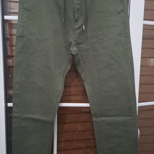 Terranova Jogger Pants like new, olive color, cotton blend