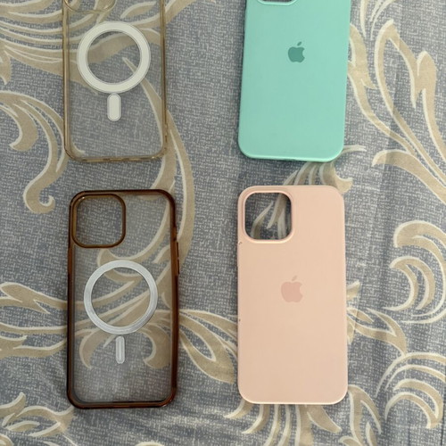 iPhone 13 Pro Max cases used, set of 4 in various colors