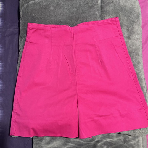 Access pink shorts like new, size S