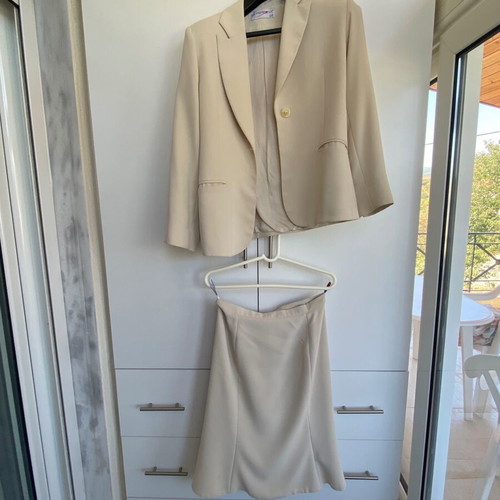 Vintage Y2K cream beige skirt suit set, mermaid style