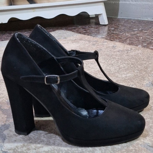 Papanikolaou Shoes 10 cm heels like new, black size 38