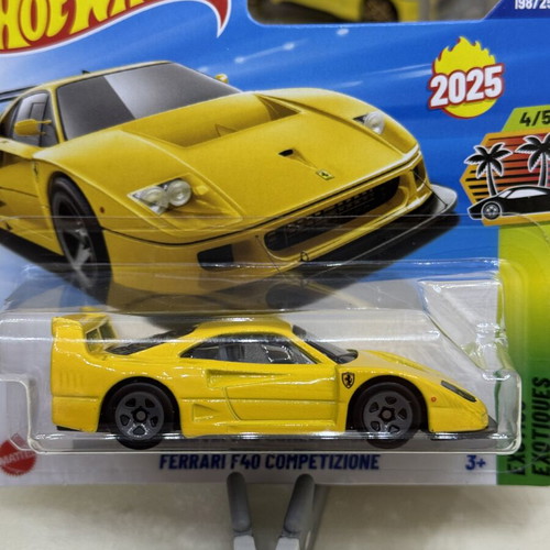 Hot Wheels Ferrari F40 Competizione 2025 model car, yellow