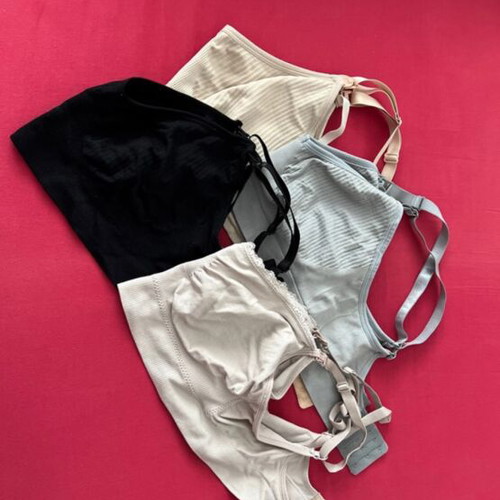 Nursing bras like new, pack of 4, black and grey, size XL