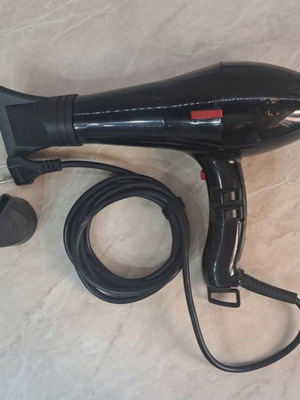 Parlux 2800 Hair Dryer used, 1760 Watt, 2 speeds, 4 heat settings