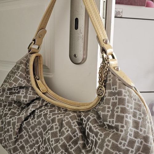 Bally shoulder bag used, beige
