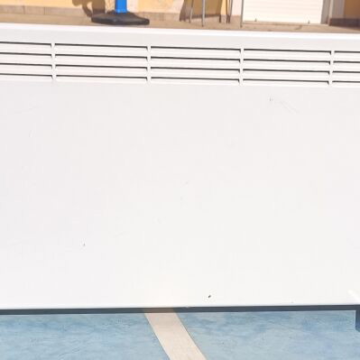 Beha wall heater with legs P20 2000w 240v like new