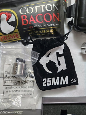 Goon 25 like new