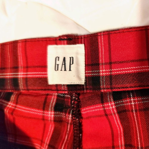 Gap pants like new, red and black checkered, size USA 6