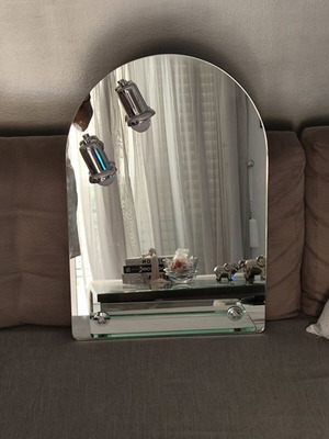 Bathroom mirror like new, 65x45.5 cm