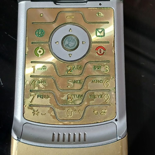 Motorola RAZR V3i Dolce & Gabbana used, gold limited edition