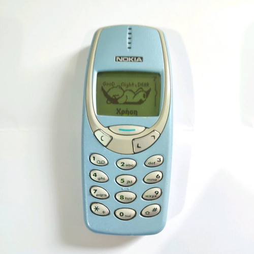 Nokia 3310 Classic Phone Turquoise used with brick buttons and charger