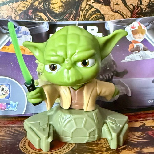 Kinder Maxi Starwars Yoda new sealed