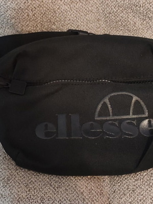Ellesse ανδρικό τσαντάκι μέσης μαύρο καινούργιο με ετικέτες