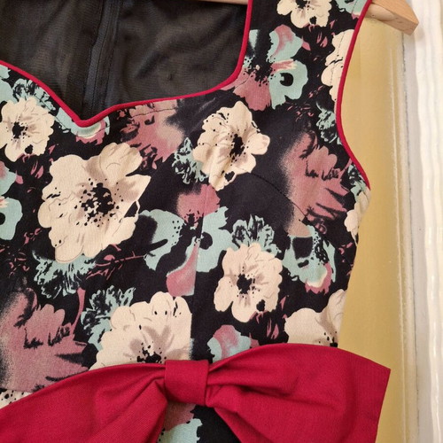 Unforgettable 50's Dress Lindy Bop
