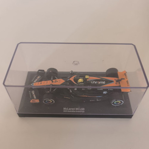 Μινιατούρα McLaren F1 1:43 σαν καινούργιο
