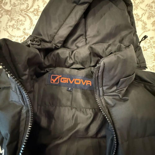 Givova Unisex jacket new, puffer, size S, black