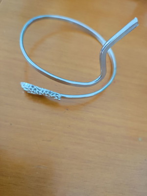 Upper arm snake bracelet used
