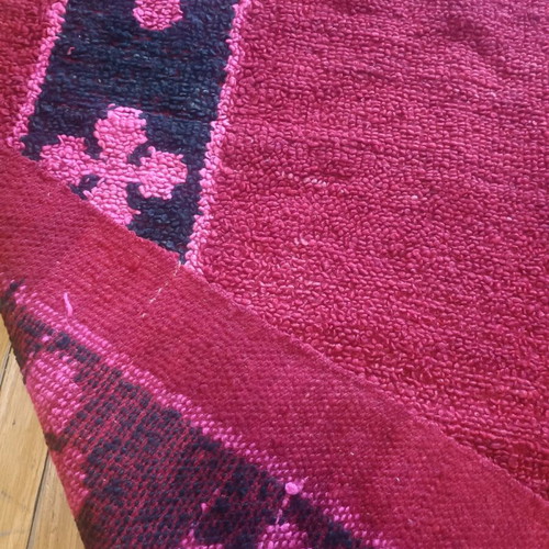 Handmade rug used 160 x 200