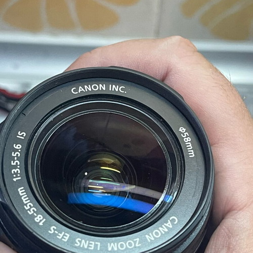 Canon 700D used with two lenses 18-55 and 24mm, two batteries