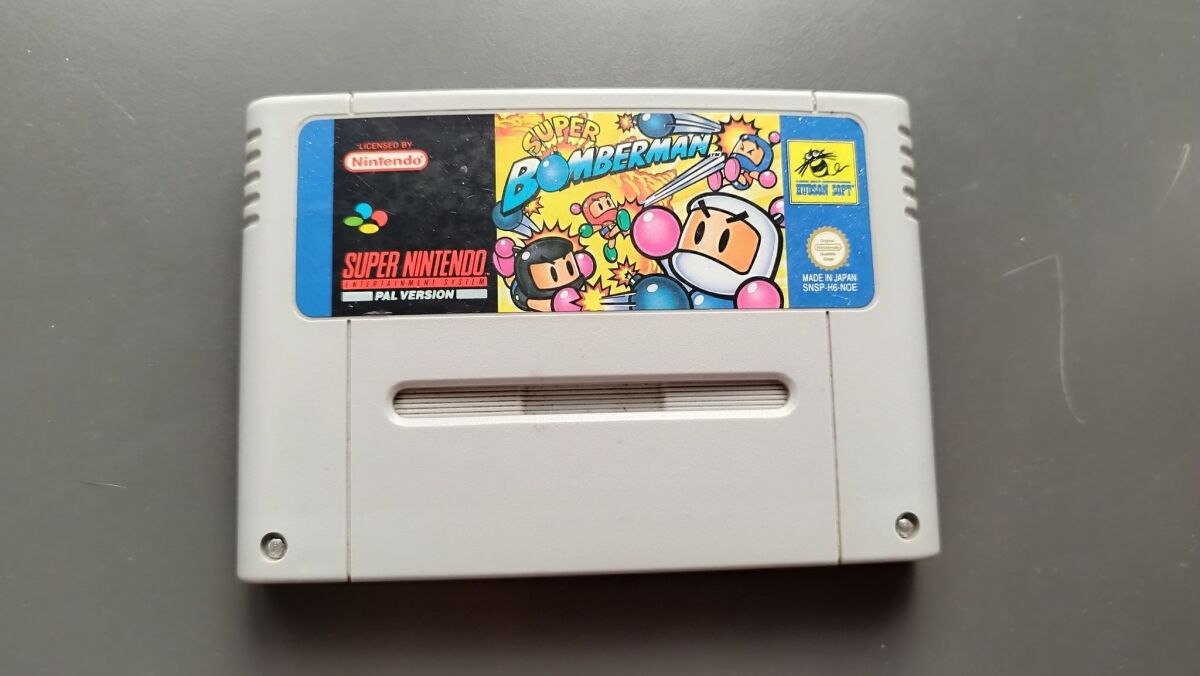 Nintendo SNES Super Bomberman 50 00 Vendora gr Nintendo SNES Super Bomberman 50 00 Vendora gr