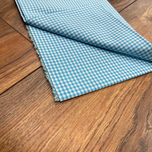 Checked fabric 0.50 x 1.50 blue like new