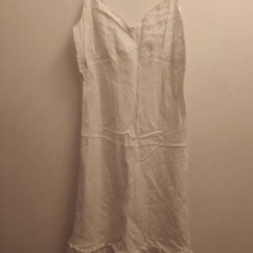Julia Bergovich women's dresses like new, coral red and white