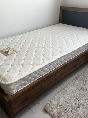 Single Bed 105×210 Like New