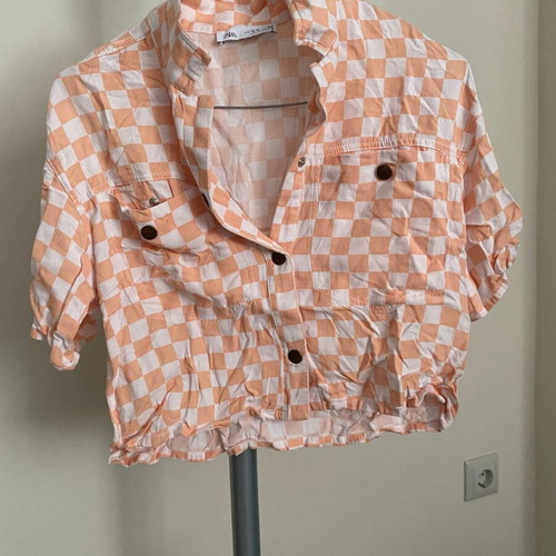 Gingham Cropped Shirt Zara used, size S, peach and white