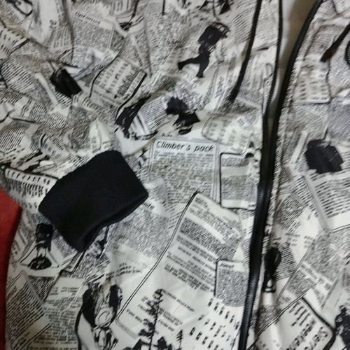 White reversible jacket like new, size M, with detachable hood