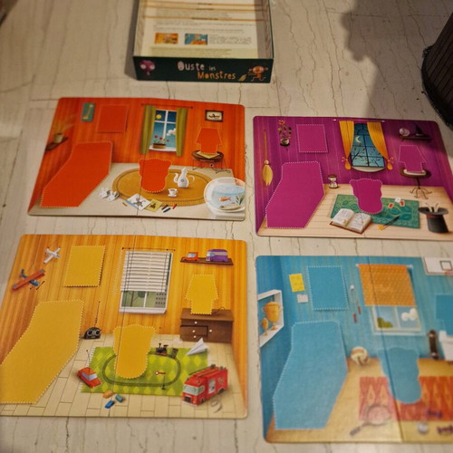 Ouste les monstres board game like new